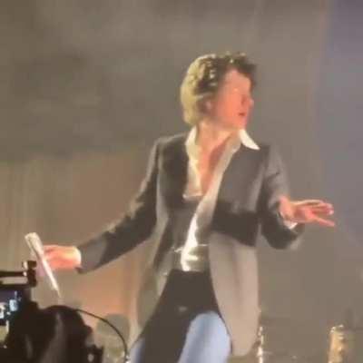 yall never be safe from bricss