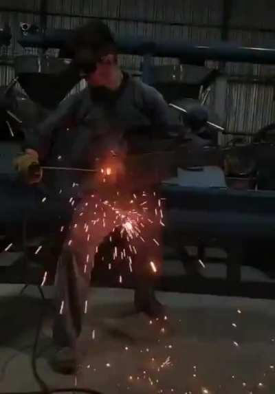 Sweet child of mine. На...электросварке