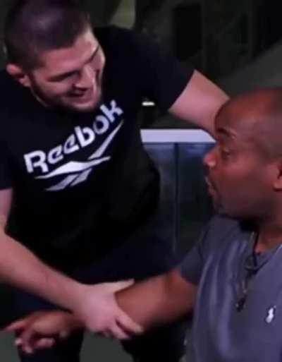 DC SMASHED Khabibðð