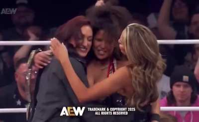 The final 4 seconds of AEW in 2025, ending the year with good vibes