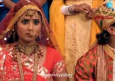 Chad Wife protects Husband from Danger