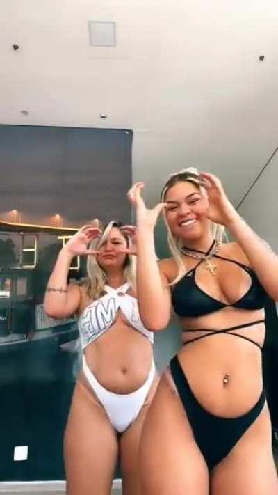 Treyce e sua mãe duas gostosas rebolando falem delas 👇