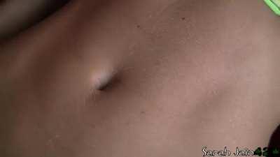 Sarah loves being a belly jobber