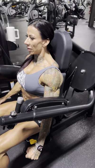 i wonder if u can handle my soft side when the workout's over