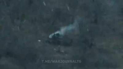 ru pov: Ukrainian T-64BV getting hit - Sviatovo