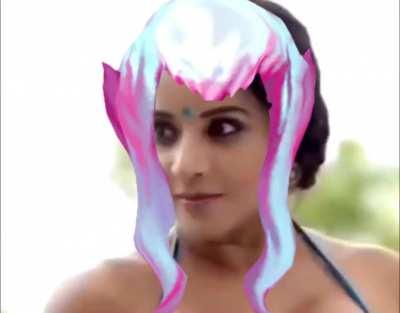 Queenvelynn showing Milio that The Rift is no place for children 💅🏻