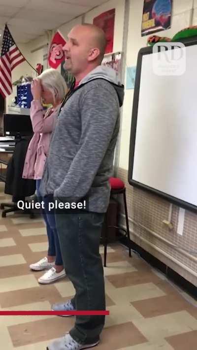 Teacher proposes to another teacher in front of her class