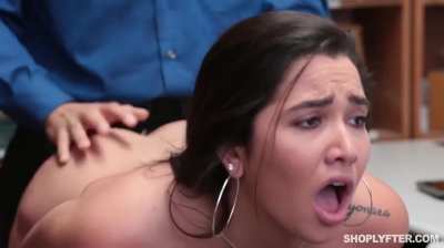 Shoplifter Gets Lifted