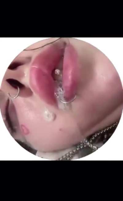 girl spit in her sleeping friend's mouth (found on twitter)