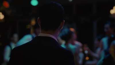 This is my favourite scenes in all of television. I always come back to this episode during holidays and weddings. Happy New Year.