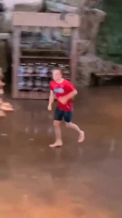 HadToHurt. And that tank had the Amazonian mini-piranhas that swim up your pee pee stream.