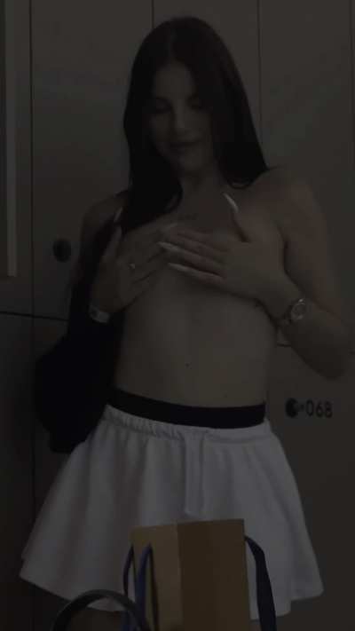 you walked in on me like this what would be your reaction if you were my dad