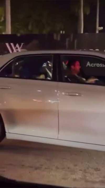 With the kids still in the car😐