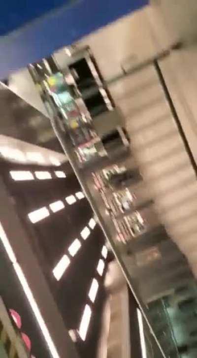 walking by 2 crazy people in NYC. 1st guy is stuck on that stuff. u might have to pause.