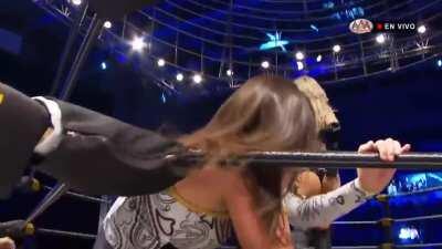 Scarlett Bordeaux in lucha libre