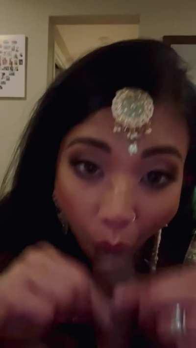 Baby want to see a cum shot? Does this turn u on?