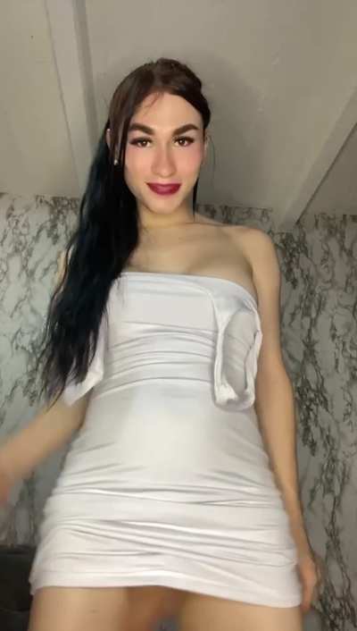 Would you undress my dress in front of your friends lol!