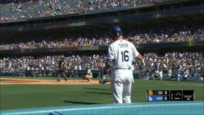 [Highlight] [Highlight] Justin Turner obliterates a 3-run shot to deep center to double the Dodgers lead over the Padres