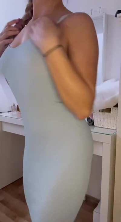 You see me dressed like this in class wyd