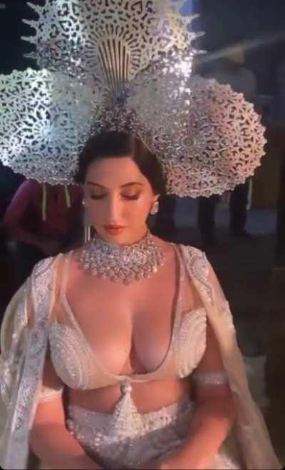 Bollywood Actress Nora Fatehi Huge Tits