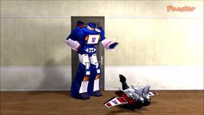 Soundwave comes back home after proving his superiority