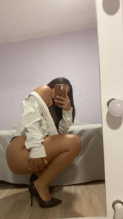 Time to worship your goddess, come and leave your tribute loser