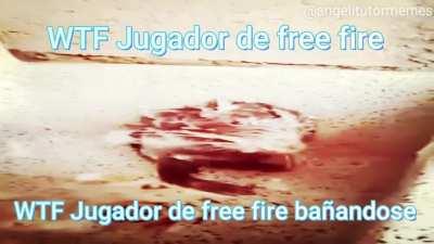 WTF Jugador de free fire bañandose