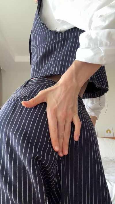 Let me give you a dose of my juicy winds, even through some pants