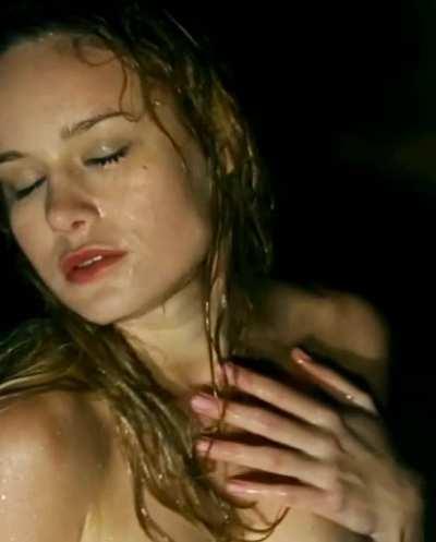 Brie Larson Nip$lip