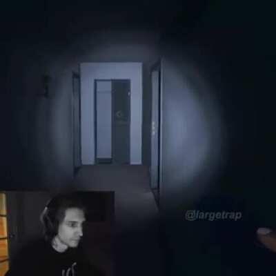 XQC phasmophobia edit by Largetrap monkaW