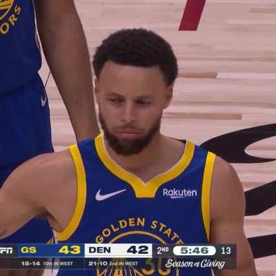 [Highlight] Steph Curry dies inside as he hits the three pointer that doesn’t count due to a defensive 3 second violation