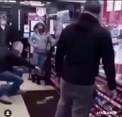 bem feito racista de merd@