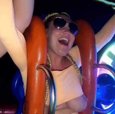 Didn’t expect her sunglasses would stay on.