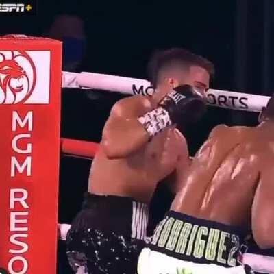 Not Muay Thai, but a beautiful use of distance control with the lead hand in Boxing.