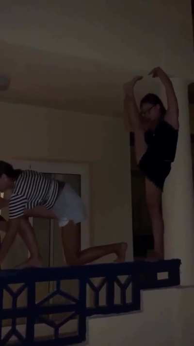 How to Get A Split Lip.