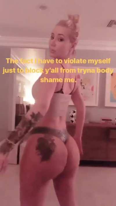 I want to bury my face between Iggy Azaleas fat ass cheeks