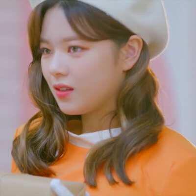 210209 - Cutie Jeongyeon