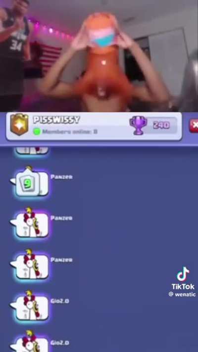 I know this nigga smell like cardboard water and lion sex