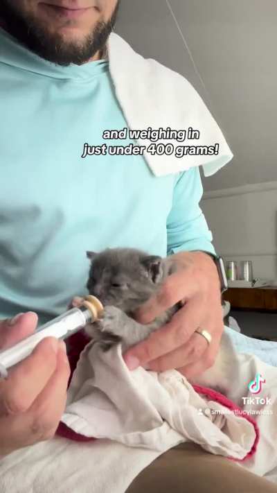 More Lucy ear wiggles for your Friday viewing pleasure 🥹