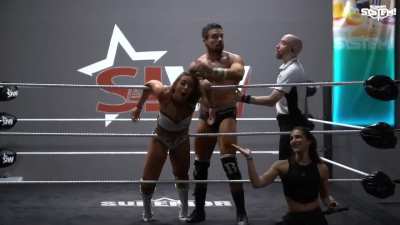 Lord have mercy, this Italian jobber just gets humiliated by her gigantic male opponent. 