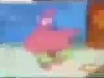 my 2015 PS4 trying to run Cyberpunk be like