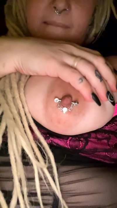 Hi I’m Caspian. I swallow and I LOVE cream pies 😈🫦🤭