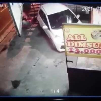 (Eurobeat music stops)