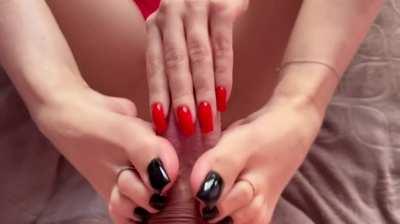 Would you like to get morning FJ from my black toes? 🥰🖤