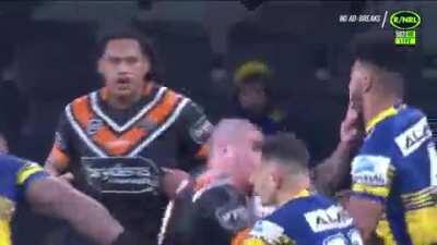 Russell Packer vs Ryan Matterson