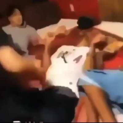 Bryant Williams jumping the fuck out of Gune(shocking)