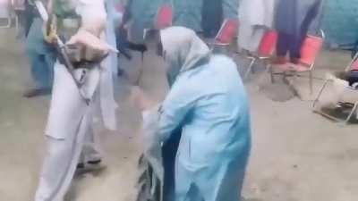 They're just bros hanging out