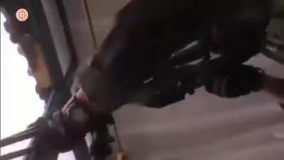 Esto parece la adaptación Live Action de un Badfict