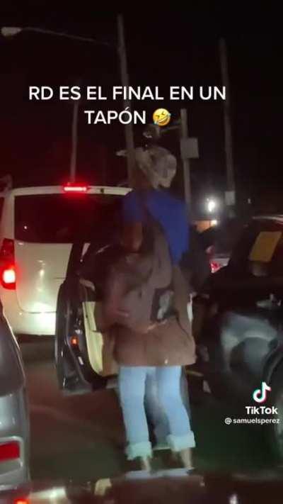 The Dominicans with the least urge to dance 💃💪🏼🇩🇴