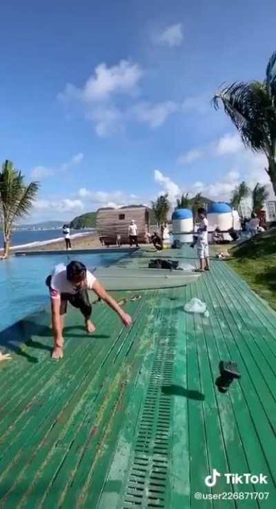 Lets play catch with an expensive camera!